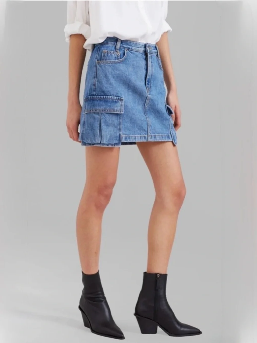 The Frankie Shop Taylor Denim Cargo Skirt Size Small